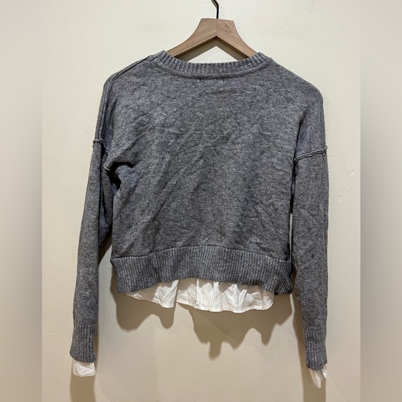 Aqua Brand Grey and White Layered Long Sleeve Sweater - Women’s Size Small - Picture 2 of 6